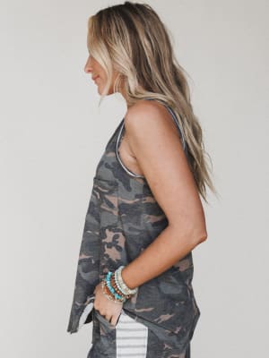 The Nest Shelli Scoop Neck Tank Top - Army Green XL / Army Green