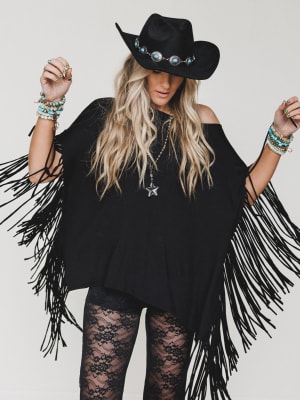 showstopper-fringe-top-black/Black