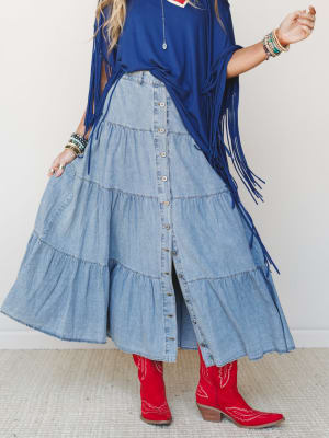 Country Mart Tiered Maxi Skirt: undefined