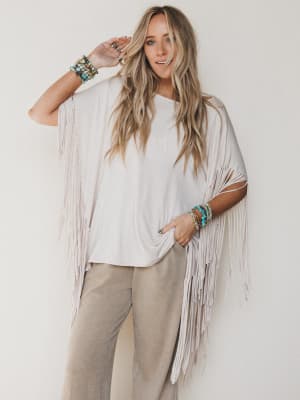 The Nest Showstopper Fringe Top: undefined