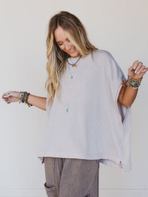 moon-glow-texture-knit-top-oat/Oat