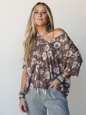 The Nest On The Go V Neck Ribbed Essential Tee: undefined