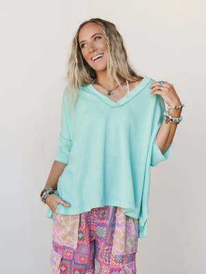 The Nest On The Go V Neck Ribbed Essential Tee - Cabbage S / Cabbage