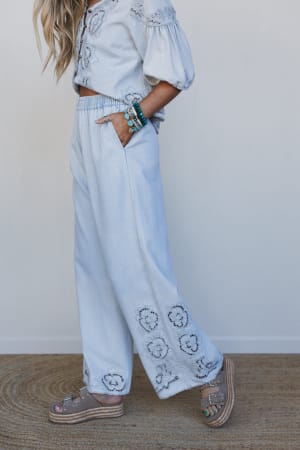 Leticia Embroidered Wide Leg Pants: undefined