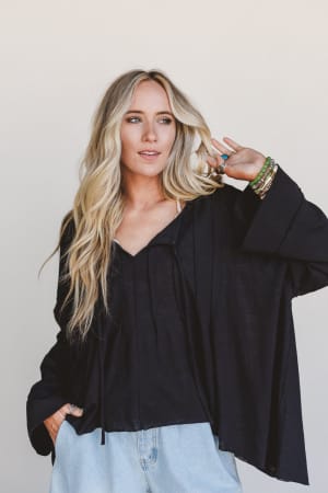 The Nest Isla Drift Top: undefined