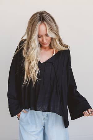 the-nest-isla-drift-top-black/Black