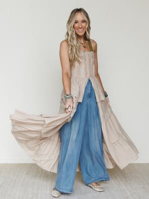 Prairie Breeze Tiered Maxi Top - Sand L / Sand