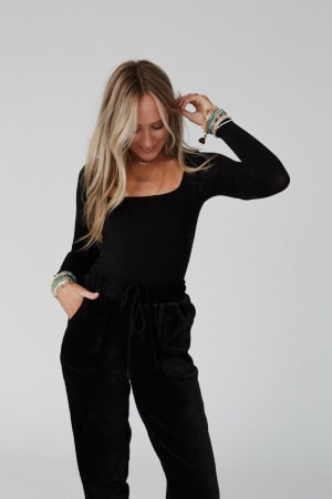 emmi-square-neck-long-sleeve-top-black/Black