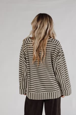 cool-horizon-top-olive/Olive