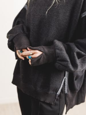 honey-cloud-sweatshirt-black/Black