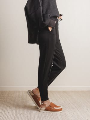 pure-comfort-jogger-sweatpants-black/Black