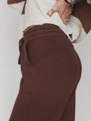 warm-hug-sweatpants-brown/Brown