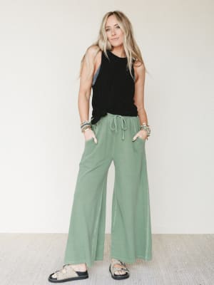 Solstice Breeze 3 Piece OOTW Set: undefined