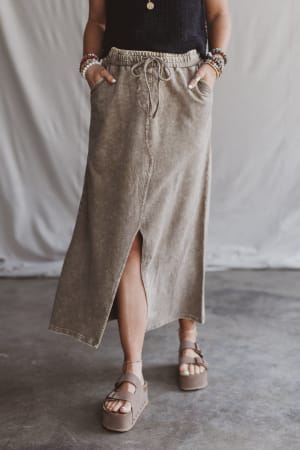 Sunfade Front Slit Maxi Skirt: undefined