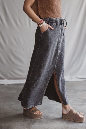 sunfade-front-slit-maxi-skirt-black/Black