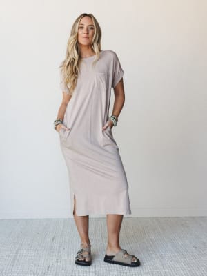 Tee It Up Maxi Tee Dress: undefined