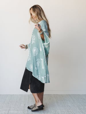 mermaid-wishes-kimono-sage/Sage