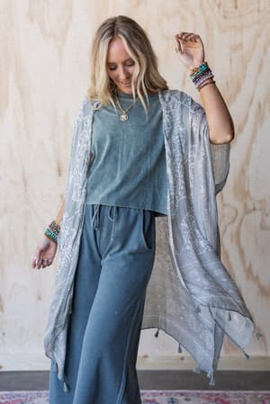 mandala-tassel-kimono-olive/Olive