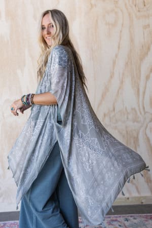 Mandala Tassel Kimono: undefined