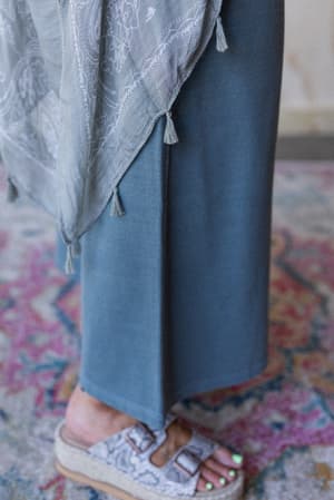 mandala-tassel-kimono-olive/Olive
