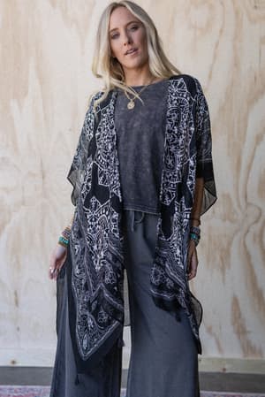 mandala-tassel-kimono-black/Black