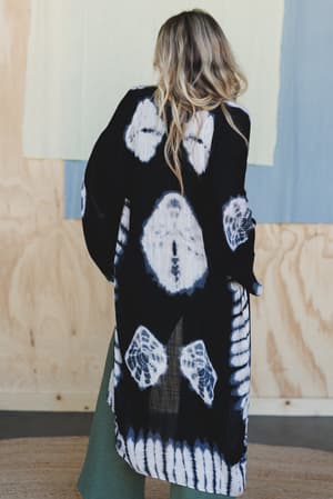 spellbound-tie-dye-kimono-black/Black