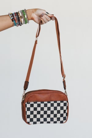 mood-checker-crossbody-bag-camel/Camel