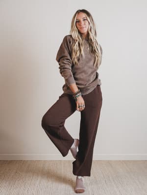 whispering-pines-sweatshirt-mocha/Mocha