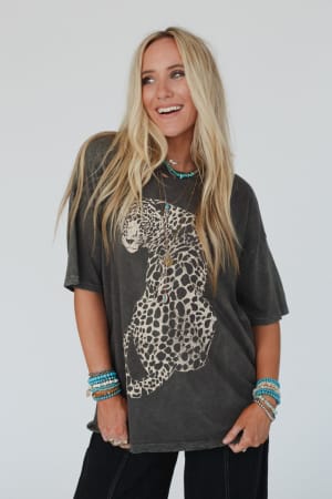 Cheetah Graphic Tee: undefined