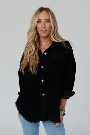gardener-embroidered-button-down-top-black/Black