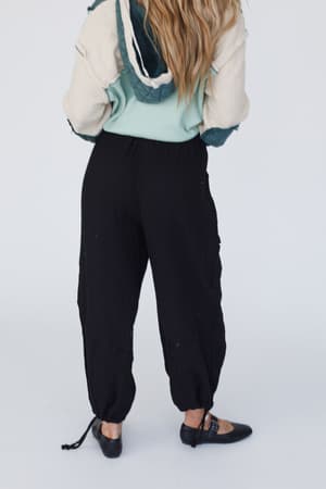 soul-voyage-harem-pants-black/Black