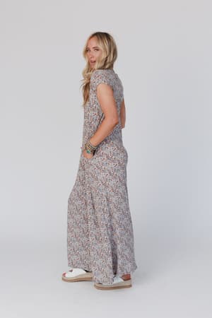 daphne-floral-print-jumpsuit-cream/Blue