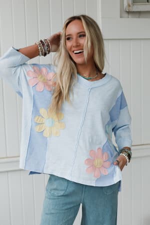 chasing-bliss-flower-patch-top-blue/Blue