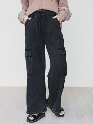 It's a Match Wide Leg Pants - Ash Black L / Ash Black