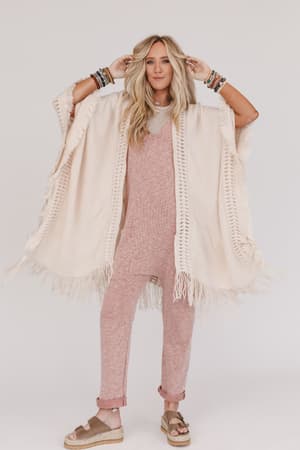go-with-the-flow-ruana-beige-1/Ivory