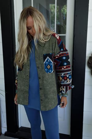 scout-printed-sleeve-jacket-olive/Olive