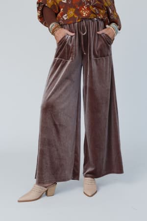 luxe-nights-velvet-drawstring-pants-coco23/Coco