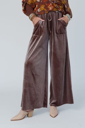 luxe-nights-velvet-drawstring-pants-coco23/Coco