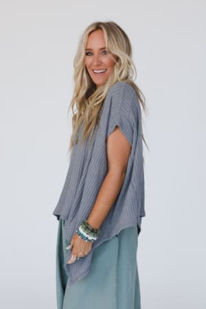 everleigh-textured-tunic-top-heather-gray/Heather Gray
