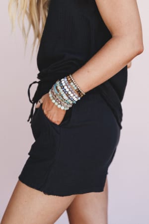 coconut-sky-shorts-black/Black