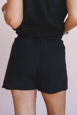 coconut-sky-shorts-black/Black