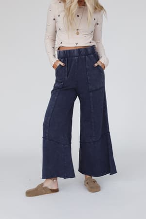 sunset-shore-wide-leg-pants-midnight/Midnight
