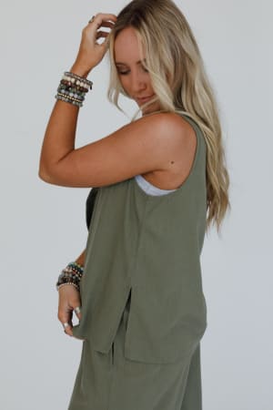 salt-air-button-vest-olive/Green