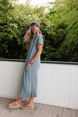 easy-days-maxi-slit-tee-dress-slate/Slate