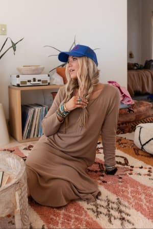 simply-comfort-dress-mocha/Mocha