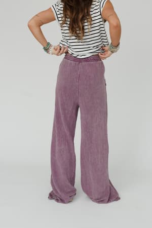 relaxing-robin-wide-leg-pant-purple/Purple