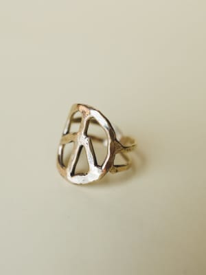 Skye Peace Ring - Gold OS / Gold