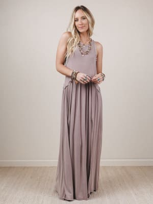 daisy-chain-maxi-dress-light-taupe/Light Taupe