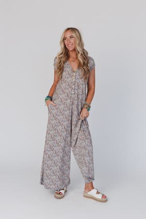daphne-floral-print-jumpsuit-cream/Blue
