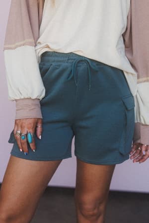 sundown-trails-shorts-green/Green